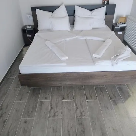 Haban Lux Apartmanhaz شقة *