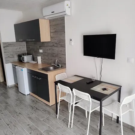 Haban Lux Apartmanhaz * Hévíz