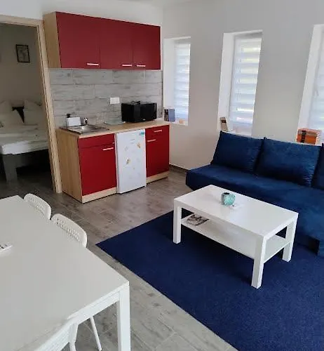 Haban Lux Apartmanhaz *