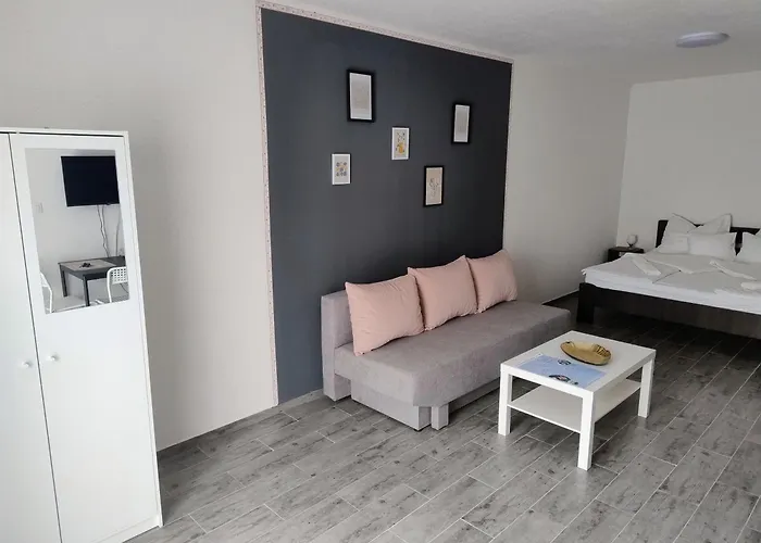 شقة Haban Lux Apartmanhaz